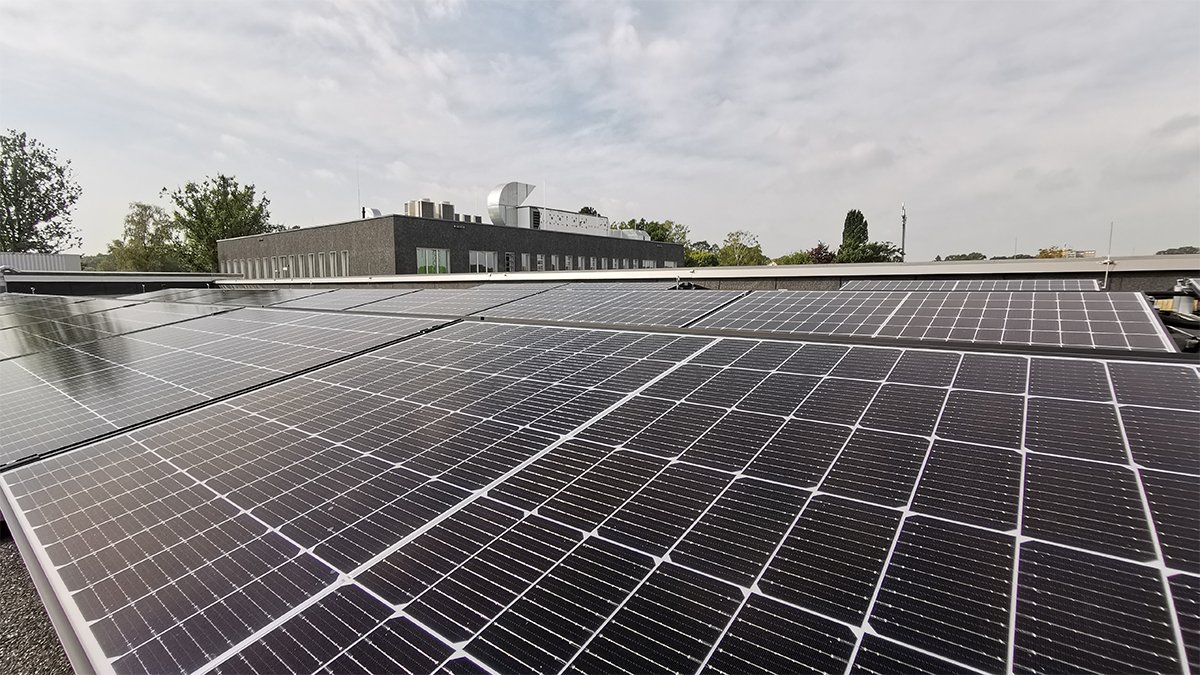 Photovoltaik-Anlage Photovoltaik-Anlage auf dem Dach von Mittwald