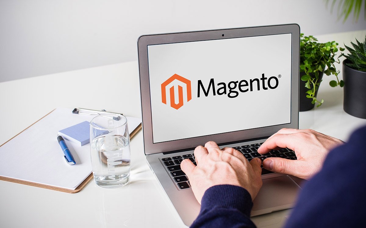 Magento Laptop