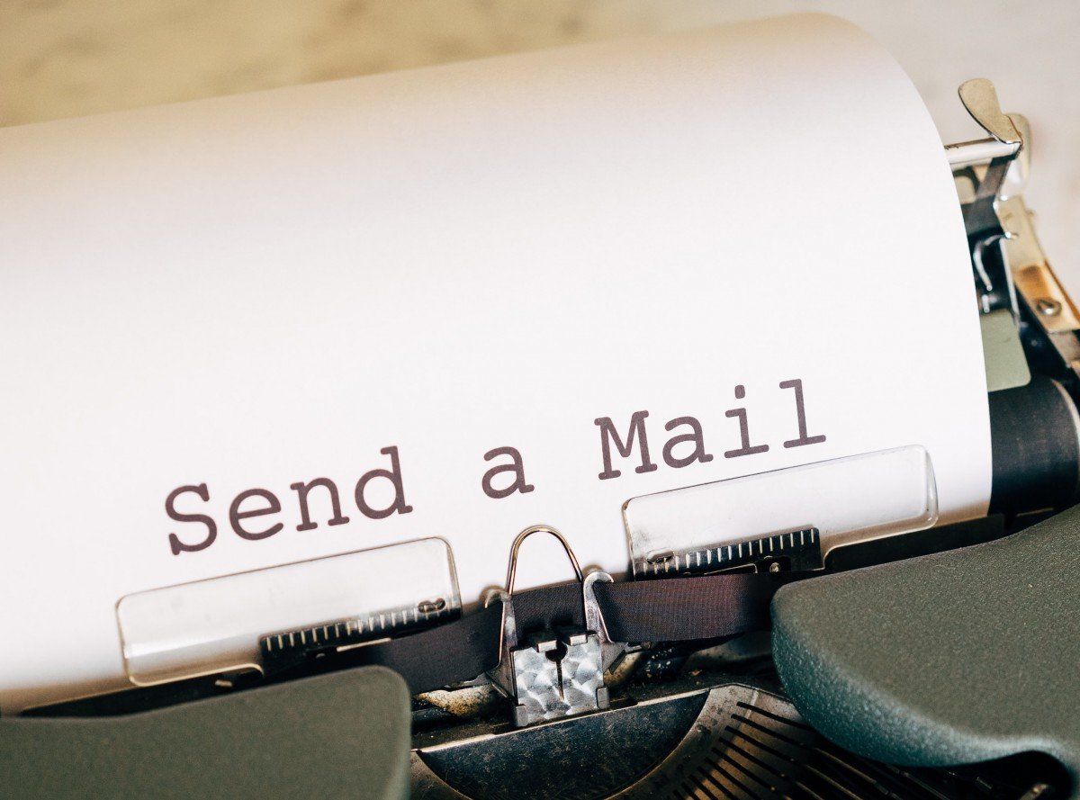 Mail Spam Bots werden speziell für das Angreifen und Versenden von Massenmails entwickelt.